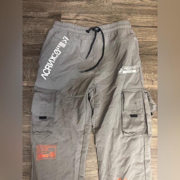 Gray Cargo Pants - Picture 3 of 9